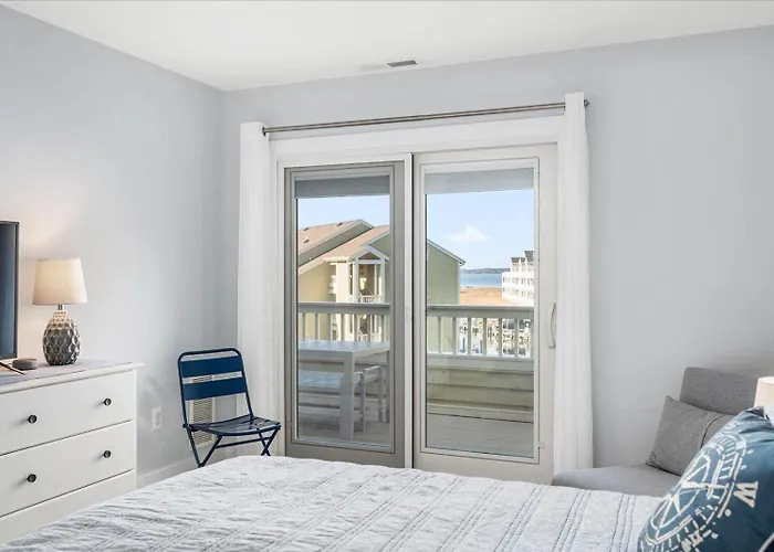 Holiday home Gorgeous 2 Bedroom At Seascape In Prestigious Heron Harbour