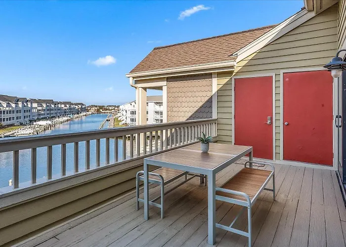 Gorgeous 2 Bedroom At Seascape In Prestigious Heron Harbour Ocean City